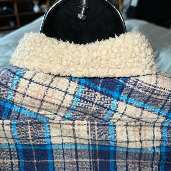 Nannette Kids Flannel Shacket - Picture 5 of 9